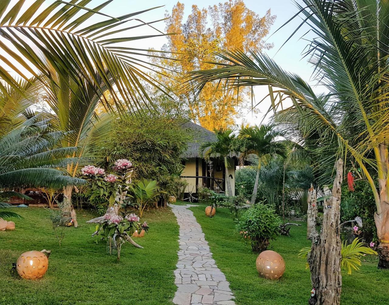 Bambusada Boutique Hotel Canavieiras  Exteriör bild